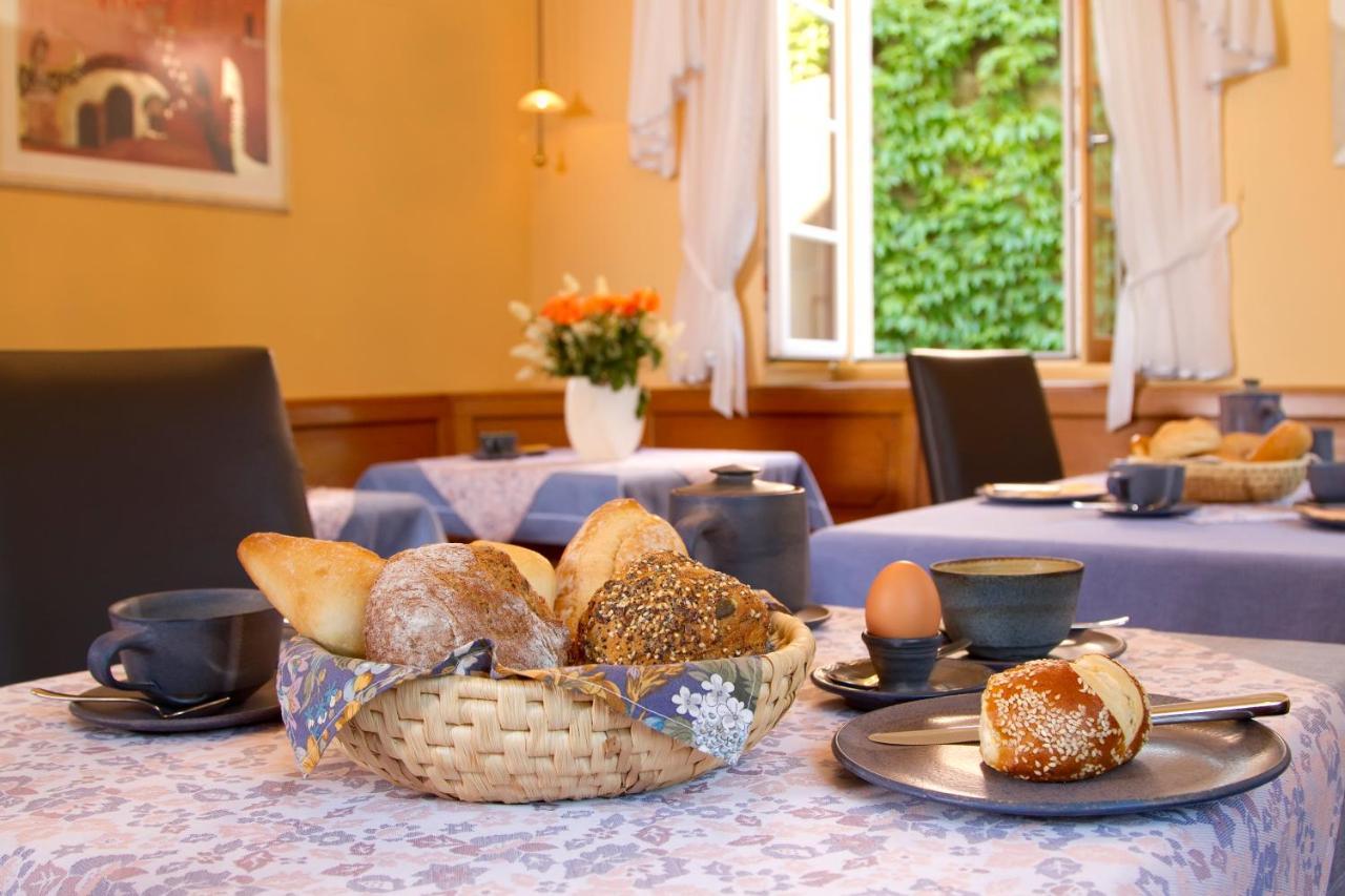Gaestehaus Hebinger Am Schlosspark 代德斯海姆 外观 照片